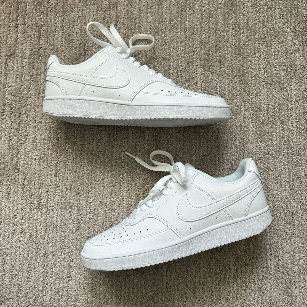 NIB Nike White Court Vision Low Sneakers Shoes 8.5